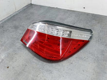 Laden Sie das Bild in den Galerie-Viewer, Rückleuchte BMW E60 Rechts Rearlight RUK8473607533zg