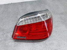 Laden Sie das Bild in den Galerie-Viewer, Rückleuchte BMW E60 Rechts Rearlight RUK8473607533zg