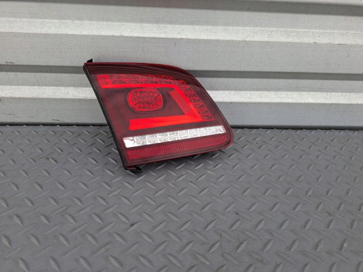 Rückleuchte VW Phaeton 3D0945093E Links Rearlight RUK8533867468si