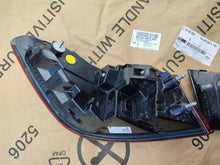 Laden Sie das Bild in den Galerie-Viewer, Rückleuchte BMW 3 G20 H8742045410 Ein Satz Rearlight RUK8555177201rr