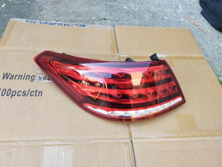 Rückleuchte Mercedes-Benz A2079063300 Links Rearlight RUK8664270241mb