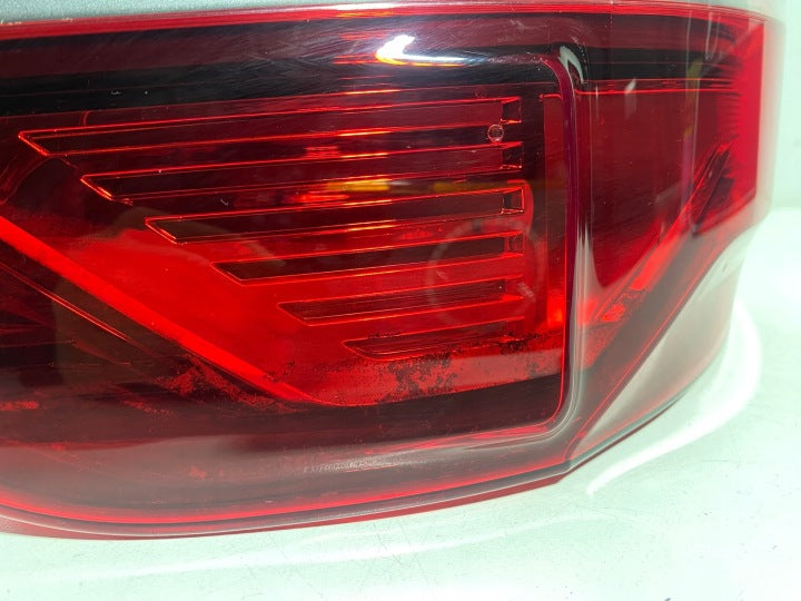 Rückleuchte VW Multivan T7 7T0945095D Links Rearlight RUK8706459420os