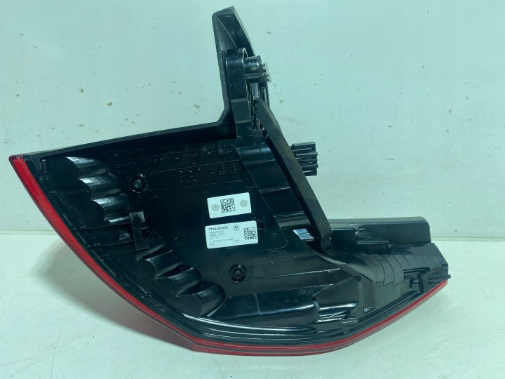 Rückleuchte VW Multivan T7 7T0945095D Links Rearlight RUK8706459420os