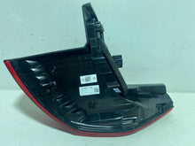 Laden Sie das Bild in den Galerie-Viewer, Rückleuchte VW Multivan T7 7T0945095D Links Rearlight RUK8706459420os