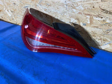 Laden Sie das Bild in den Galerie-Viewer, Rückleuchte Mercedes-Benz Cla A1179060301 Links Rearlight RUK8722906110et