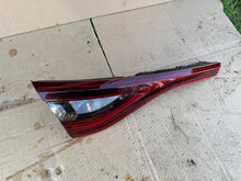 Laden Sie das Bild in den Galerie-Viewer, Rückleuchte Renault Arkana LM38001301 Links Rearlight RUK8890690786ds
