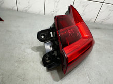 Laden Sie das Bild in den Galerie-Viewer, Rückleuchte Audi A1 82A945092C Rechts Rearlight RUK8968076500bb