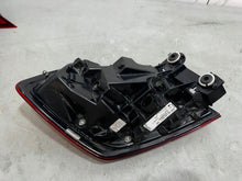 Laden Sie das Bild in den Galerie-Viewer, Rückleuchte Audi A1 82A945092C Rechts Rearlight RUK8968076500bb