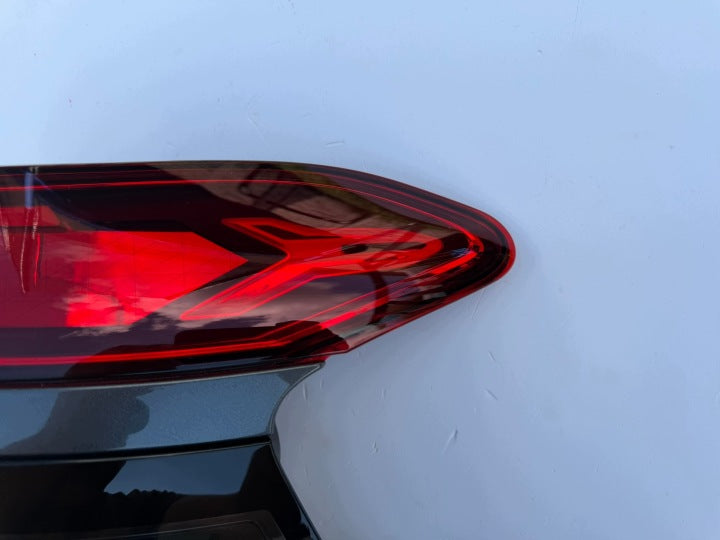 Rückleuchte Audi Q7 4MQ945092C Rechts Rearlight RUK8968872545sl