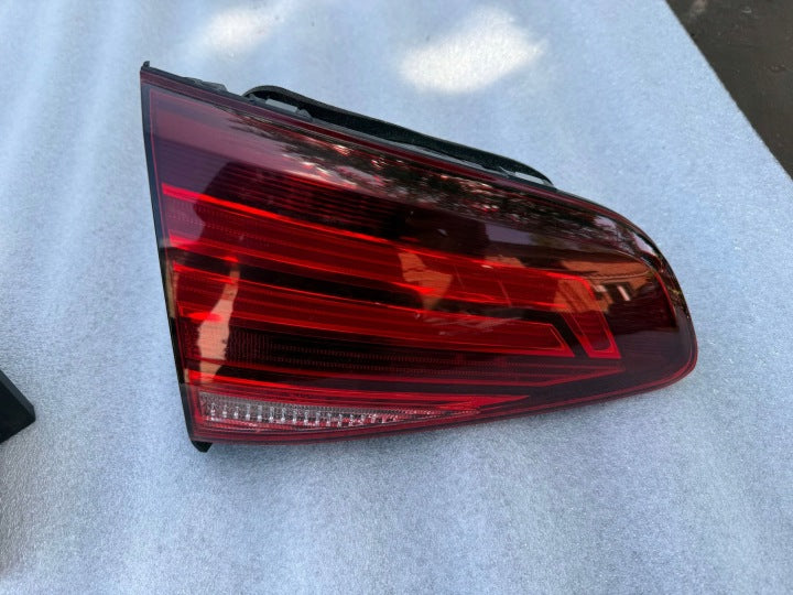 Rückleuchte VW Golf VII 5G0945093AG Links Rearlight RUK9046874800bb