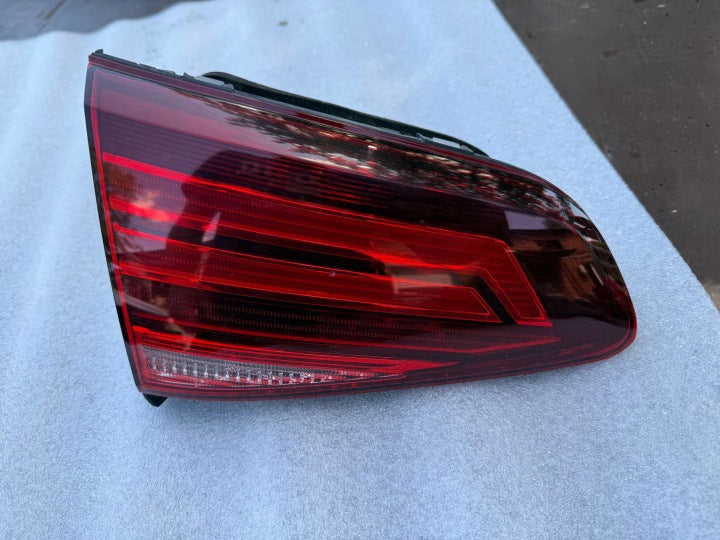 Rückleuchte VW Golf VII 5G0945093AG Links Rearlight RUK9046874800bb