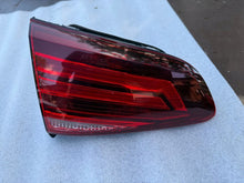 Laden Sie das Bild in den Galerie-Viewer, Rückleuchte VW Golf VII 5G0945093AG Links Rearlight RUK9046874800bb