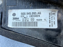 Laden Sie das Bild in den Galerie-Viewer, Rückleuchte VW Golf VII 5G0945093AG Links Rearlight RUK9046874800bb