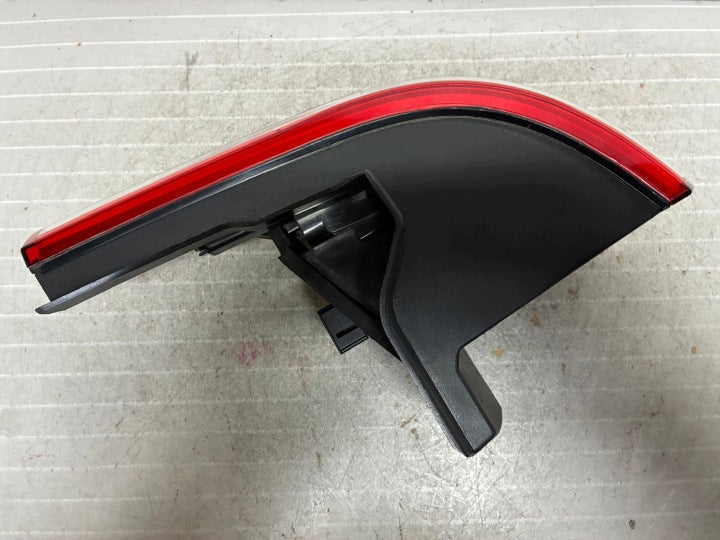 Rückleuchte VW Multivan Transporter 7T0945096D LED Rechts Rearlight RUK9175267414ve