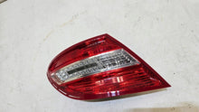 Laden Sie das Bild in den Galerie-Viewer, Rückleuchte Mercedes-Benz W204 A2048201964 Links Rearlight RUK9180930370ep