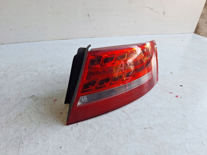 Rückleuchte Audi A5 8T0945096B Ein Stück (Rechts oder Links) Rearlight RUK9235174676ff