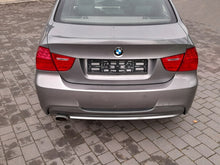 Laden Sie das Bild in den Galerie-Viewer, Rückleuchte BMW 3 E90 LED Ein Satz Rearlight RUK9244221226bm