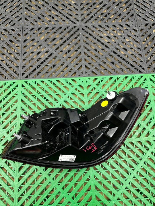 Rückleuchte BMW 3 G21 H35A3BC7101 Links Rearlight RUK9248846270gm
