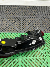 Laden Sie das Bild in den Galerie-Viewer, Rückleuchte BMW 3 G21 H35A3BC7101 Links Rearlight RUK9248846270gm