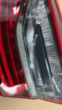 Load image into Gallery viewer, Rückleuchte Kia Ceed Rechts Rearlight RUK9302131677nf