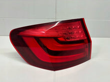 Laden Sie das Bild in den Galerie-Viewer, Rückleuchte BMW 5 F07 Links Rearlight RUK9311849308ib