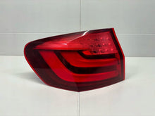Laden Sie das Bild in den Galerie-Viewer, Rückleuchte BMW 5 F07 Links Rearlight RUK9311849308ib