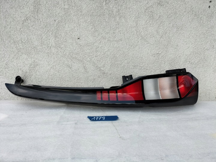 Rückleuchte VW Caddy 2K7945095A Links Rearlight RUK9333300295ho