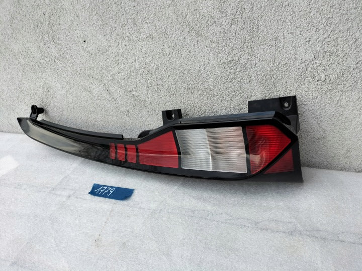 Rückleuchte VW Caddy 2K7945095A Links Rearlight RUK9333300295ho