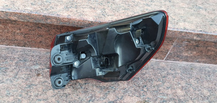 Rückleuchte Audi Q3 83A945091 Links Rearlight RUK9368334231mn