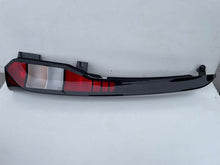Laden Sie das Bild in den Galerie-Viewer, Rückleuchte VW Caddy V 2K7945096A Rechts Rearlight RUK9437909387km