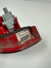 Laden Sie das Bild in den Galerie-Viewer, Rückleuchte Audi A4 8K9945093B Links Rearlight RUK9453833690qc