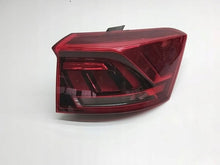 Laden Sie das Bild in den Galerie-Viewer, Rückleuchte VW 2GA945096A Rechts Rearlight RUK9478319993dl