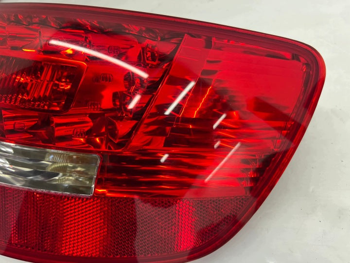 Rückleuchte Audi A6 C6 Avant 4F9945096E Rechts Rearlight RUK9520333771cy