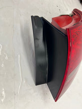 Laden Sie das Bild in den Galerie-Viewer, Rückleuchte Audi A6 C6 Avant 4F9945096E Rechts Rearlight RUK9520333771cy