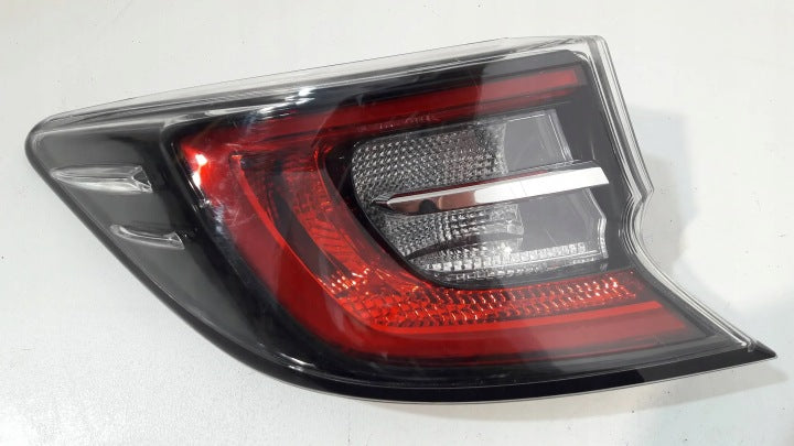 Rückleuchte Toyota Corolla Hatchback MLX3272 LED Ein Stück (Rechts oder Links) RUK9533344639sd