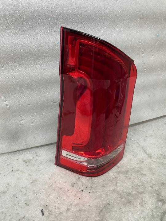 Rückleuchte Mercedes-Benz W447 A4478200567 Links Rearlight RUK9610236339wh