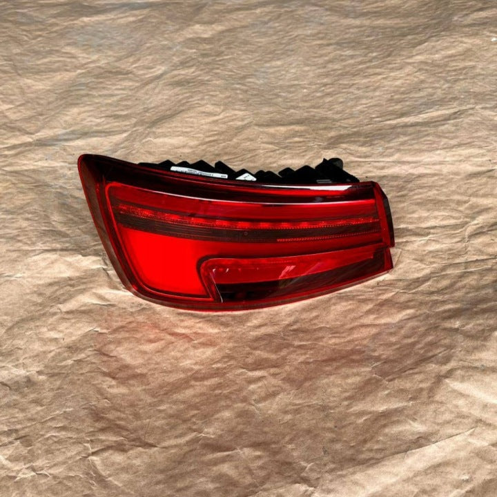 Rückleuchte Audi A3 8V5945091 Links Rearlight RUK9610777173uf
