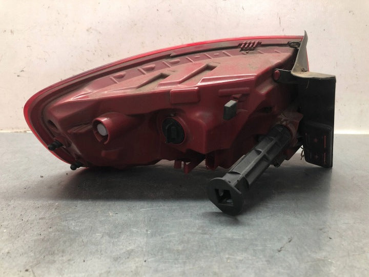 Rückleuchte Audi A4 B8 8K9945096D 8K9945095D Ein Satz Rearlight RUK9678105143vg