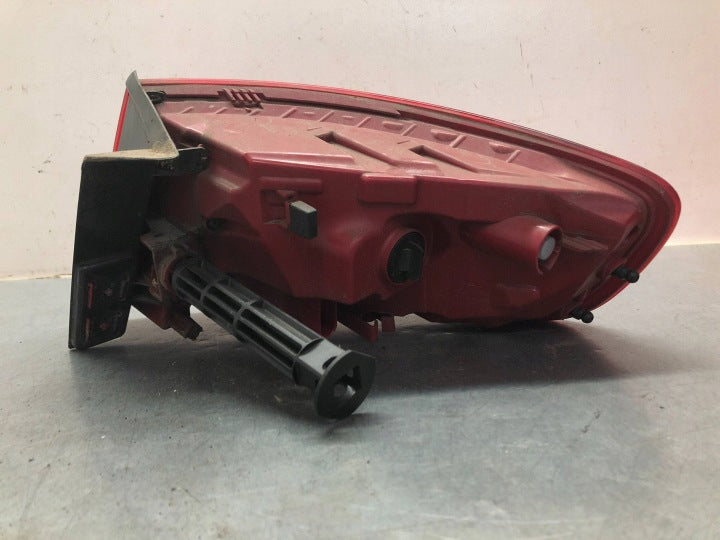 Rückleuchte Audi A4 B8 8K9945096D 8K9945095D Ein Satz Rearlight RUK9678105143vg