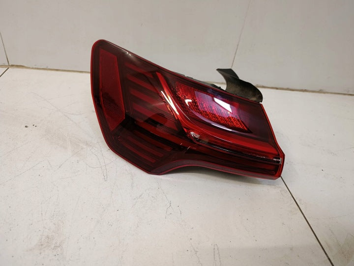 Rückleuchte Audi E-Tron Etron 4KE945091B Links Rearlight RUK9685691156pg