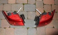 Laden Sie das Bild in den Galerie-Viewer, Rückleuchte VW Sharan Ein Stück (Rechts oder Links) Rearlight RUK9690719688ep