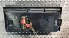 Laden Sie das Bild in den Galerie-Viewer, Rückleuchte VW Transporter 251945257F Rechts Rearlight RUK9716145923bv