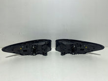 Laden Sie das Bild in den Galerie-Viewer, Rückleuchte VW Passat 3J0945207 Ein Stück (Rechts oder Links) Rearlight RUK9718771337xu