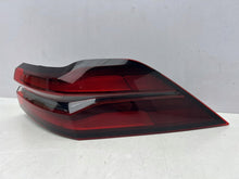 Load image into Gallery viewer, Rückleuchte BMW 5 H44B0F7E001 Rechts Rearlight RUK9748828758eu