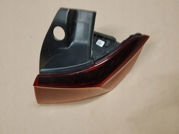 Rückleuchte VW Passat B8 3G9945208P Rechts Rearlight RUK9764157858lu