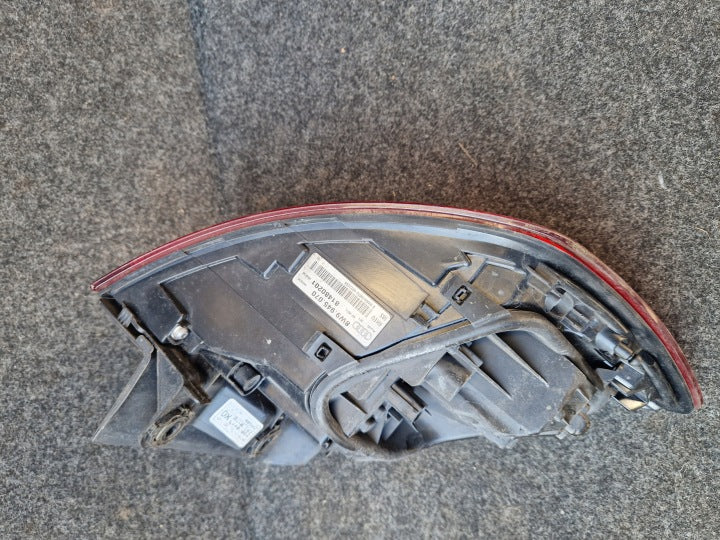 Rückleuchte Audi A4 B9 Avant 8W9945070 Rechts Rearlight RUK9789008913jm