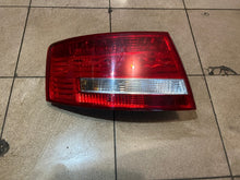 Laden Sie das Bild in den Galerie-Viewer, Rückleuchte Audi A6 C6 LED Links Rearlight RUK9819242175bq