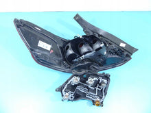 Laden Sie das Bild in den Galerie-Viewer, Rückleuchte Peugeot 301 9817299580 Rechts Rearlight RUK9828477515hz