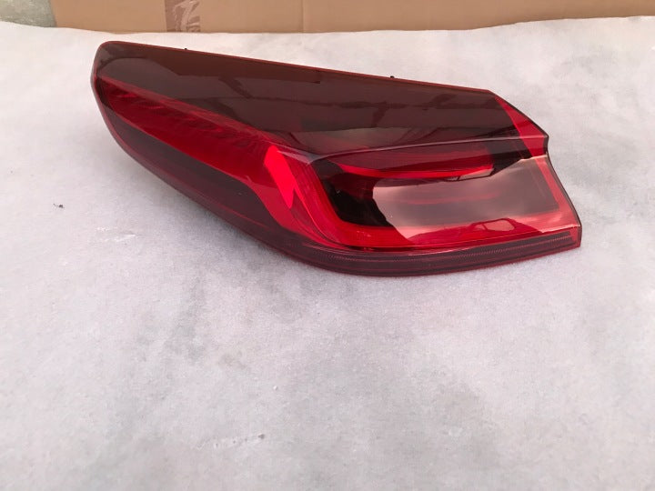 Rückleuchte Kia Ceed LED Links Rearlight RUK9875012557sa