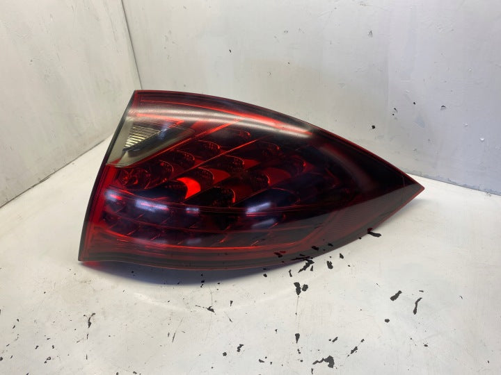 Rückleuchte Porsche Cayenne 7P5945096K Rechts Rearlight RUK9934584934bo
